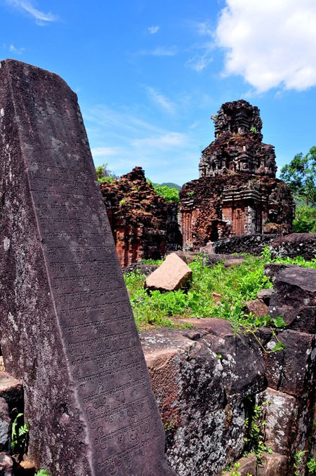 Mơ m&agrave;ng nơi Th&aacute;nh địa Mỹ Sơn 